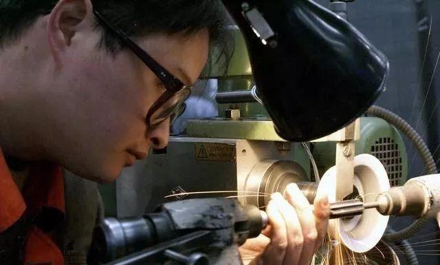 機(jī)加工和CNC技術(shù)員，這兩者有區(qū)分嗎 (圖2)